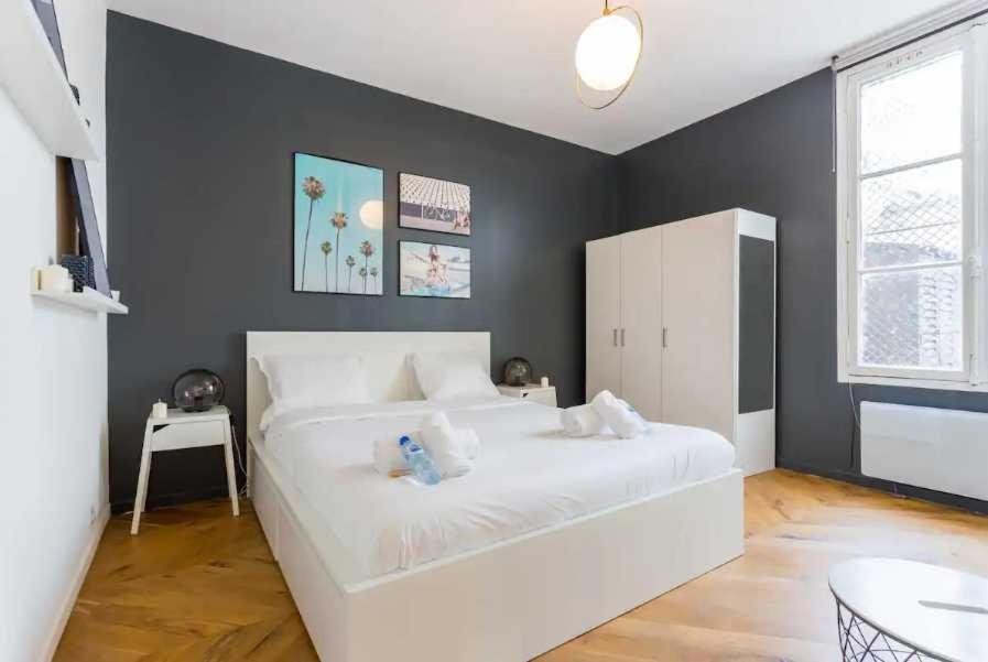 Cosy -2p- Place De Clichy-gare Saint Lazarre Apartment *